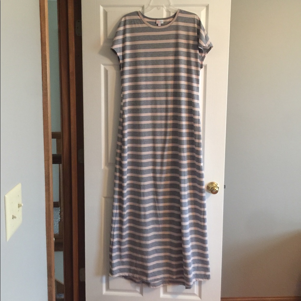 Like New Medium Maria by LuLaRoe